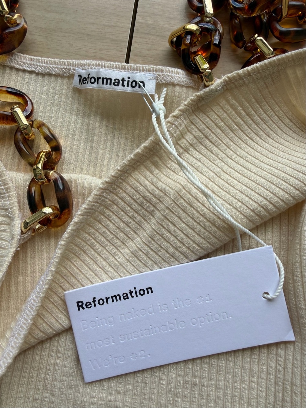 Reformation Women’s Cream Ribbed Tank with Tortoiseshell Chain Straps XS - Picture 2 of 4
